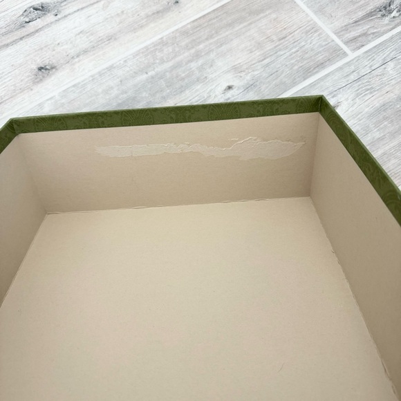 Gucci Green Storage Box #34 - Picture 6 of 10